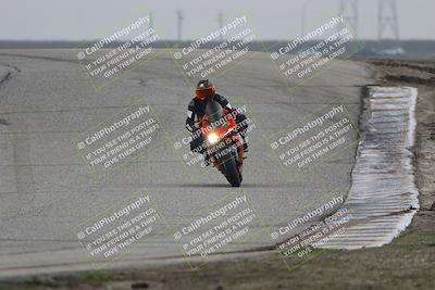 media/Nov-30-2025-TrackDaz (Sun) [[d8b22663df]]/C Group/Session 4 (Outside Grapevine)/